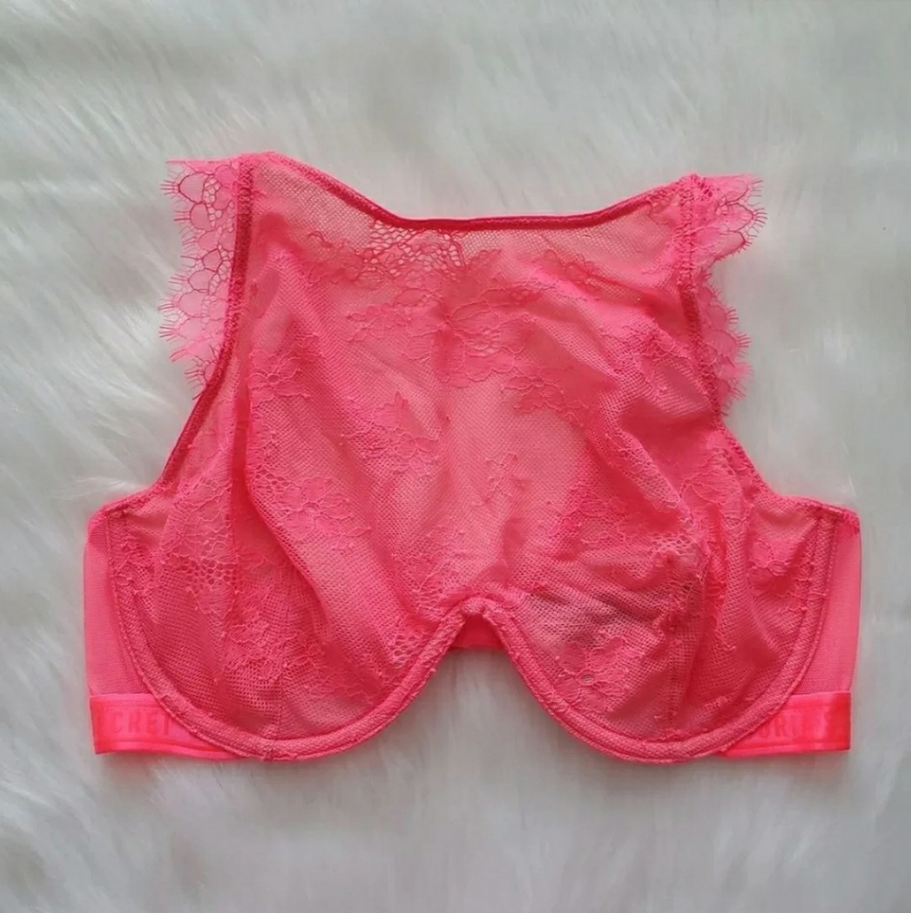 VS Victoria's Secret High Neck Lace Bra
